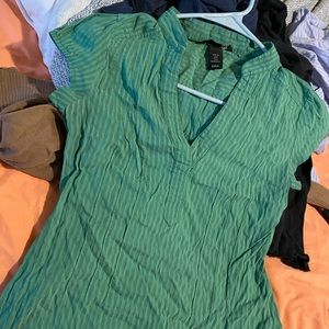 (2) linen h and m tops size 6